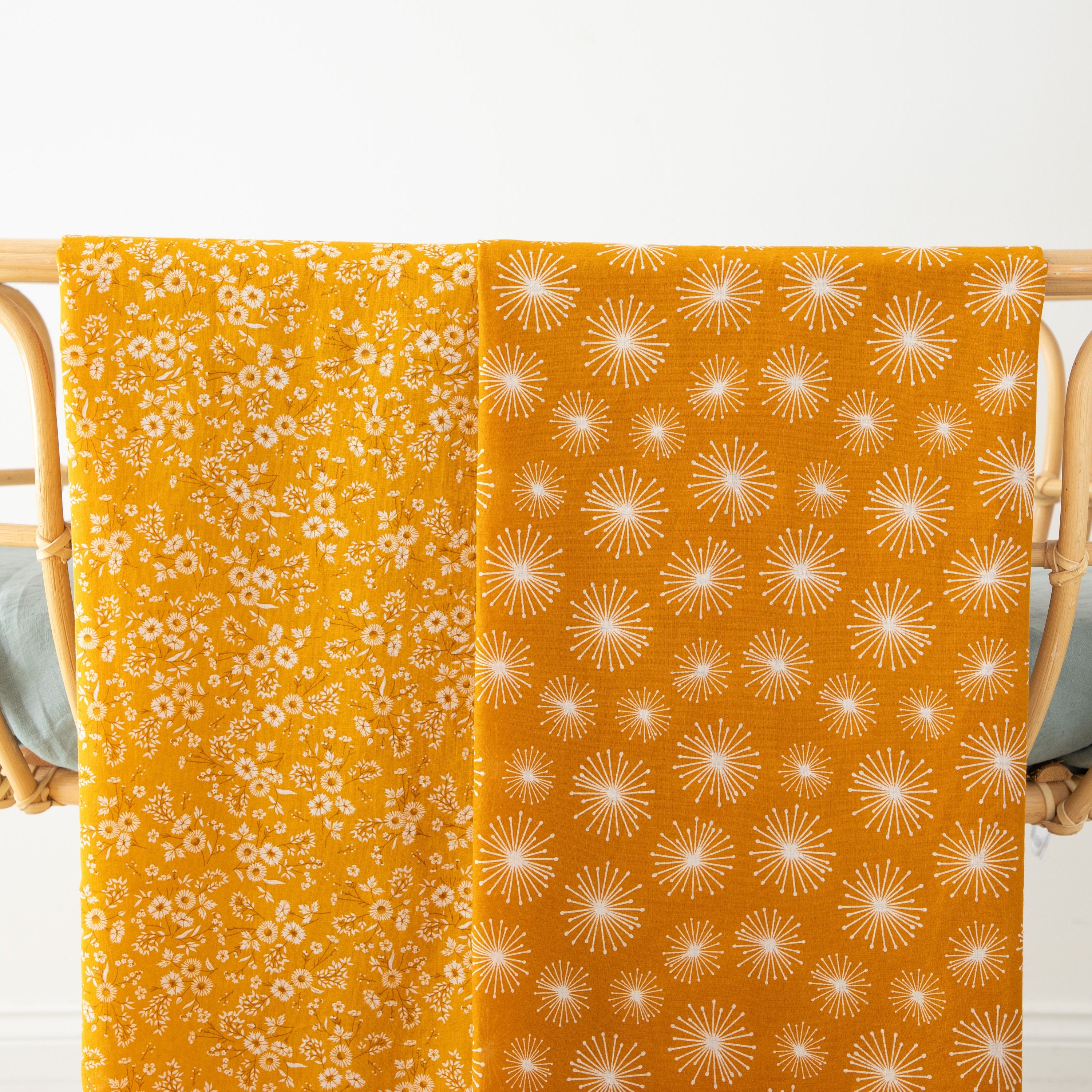 Set of 2 Muslin Wraps - Star Burst & Floral